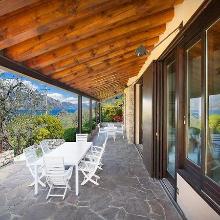 Villa Dismero-Un Oasi Di Lusso E Privacy Brenzone Extérieur photo