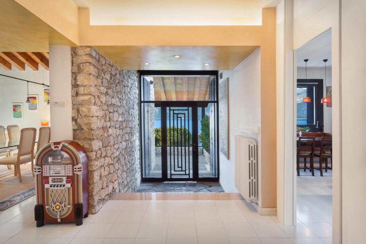 Villa Dismero-Un Oasi Di Lusso E Privacy Brenzone Extérieur photo
