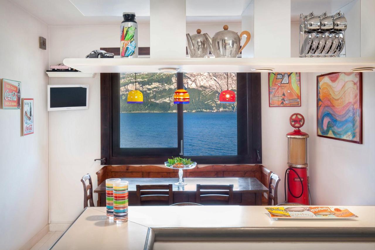 Villa Dismero-Un Oasi Di Lusso E Privacy Brenzone Extérieur photo